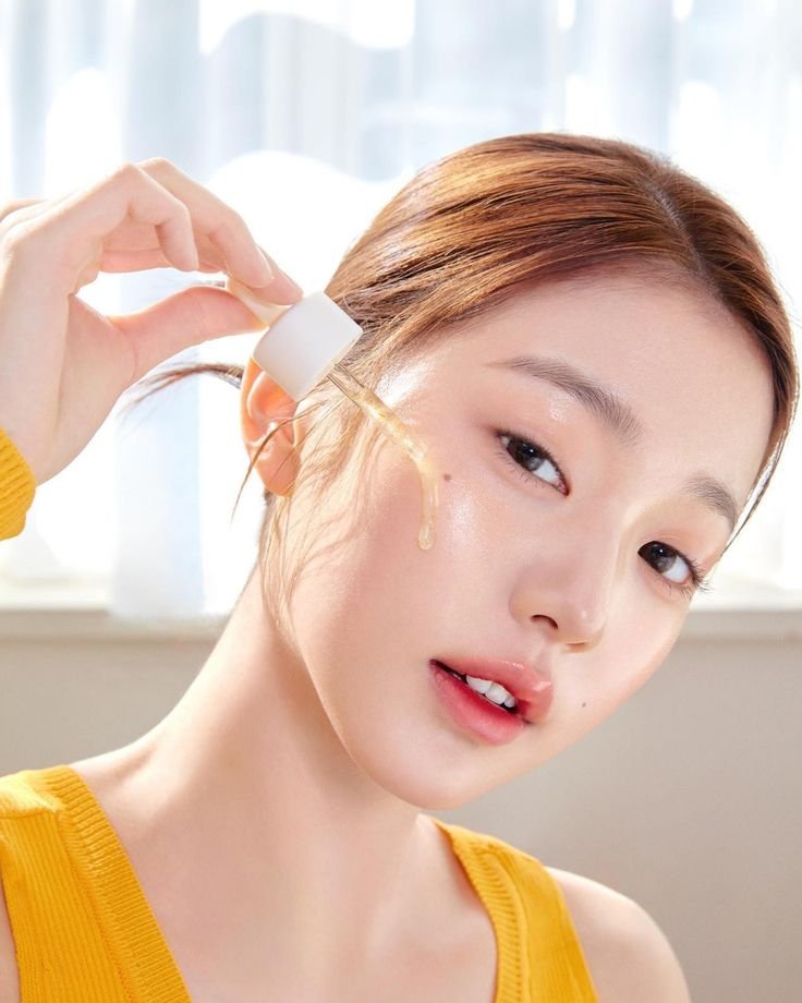 KOREAN VITAMIN -C GLOW FACIAL